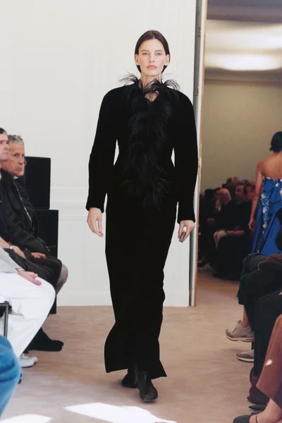 Look 32